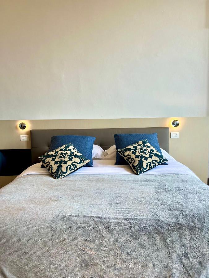 Palazzo Bruchi Bed & Breakfast *
