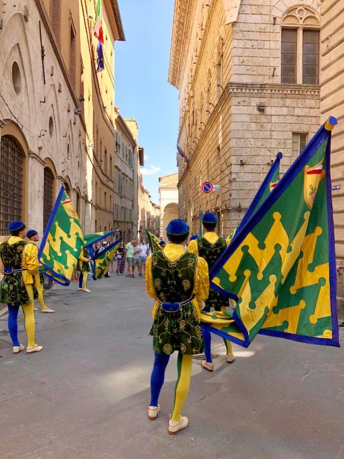 Palazzo Bruchi Bed & Breakfast